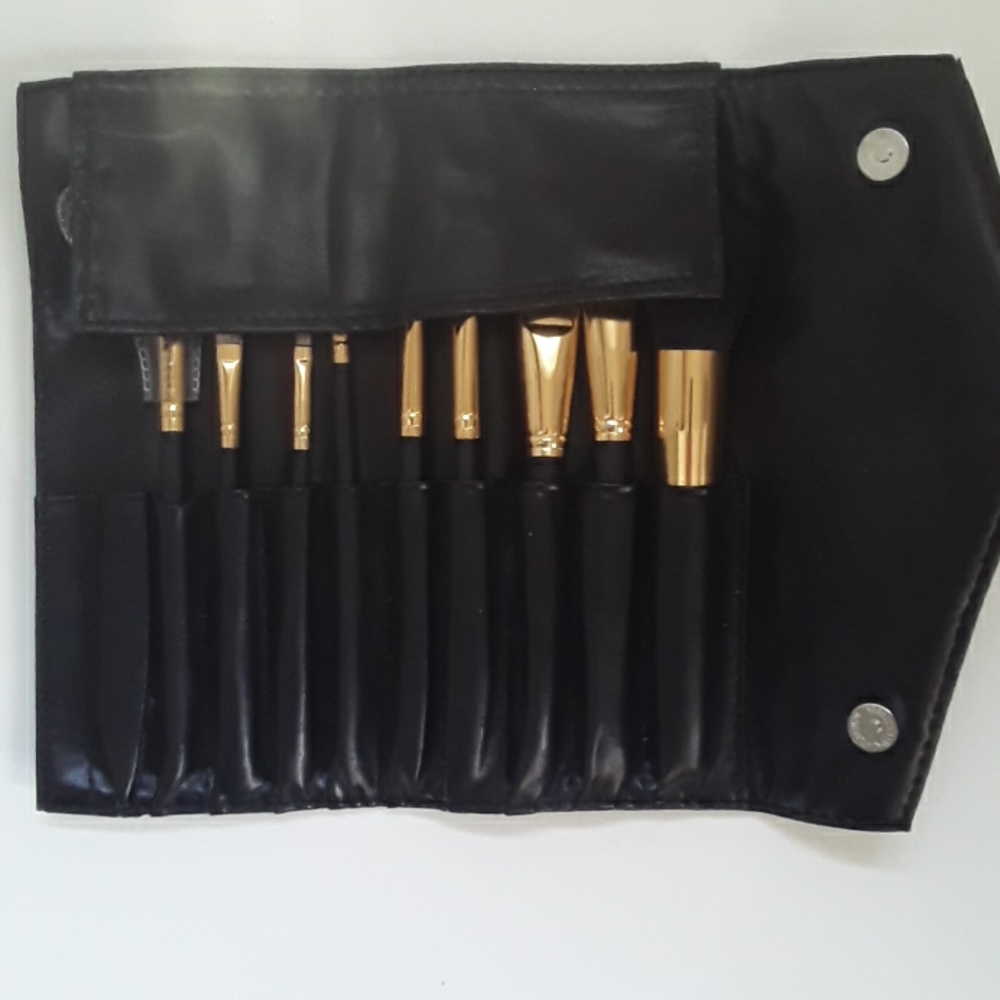 Makeup Brush Set - Picture 2 of 6